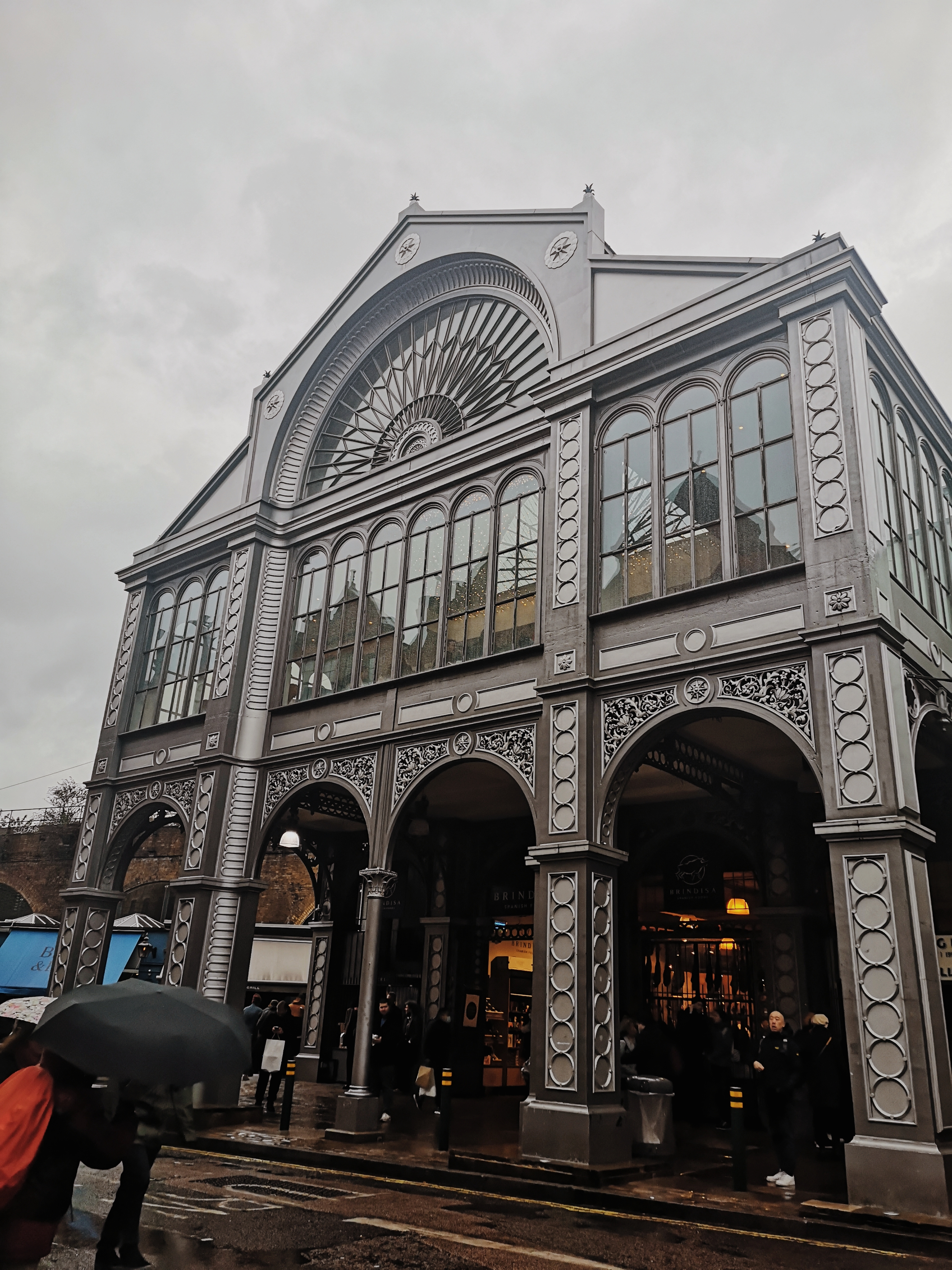 The glass front of Borough Market 