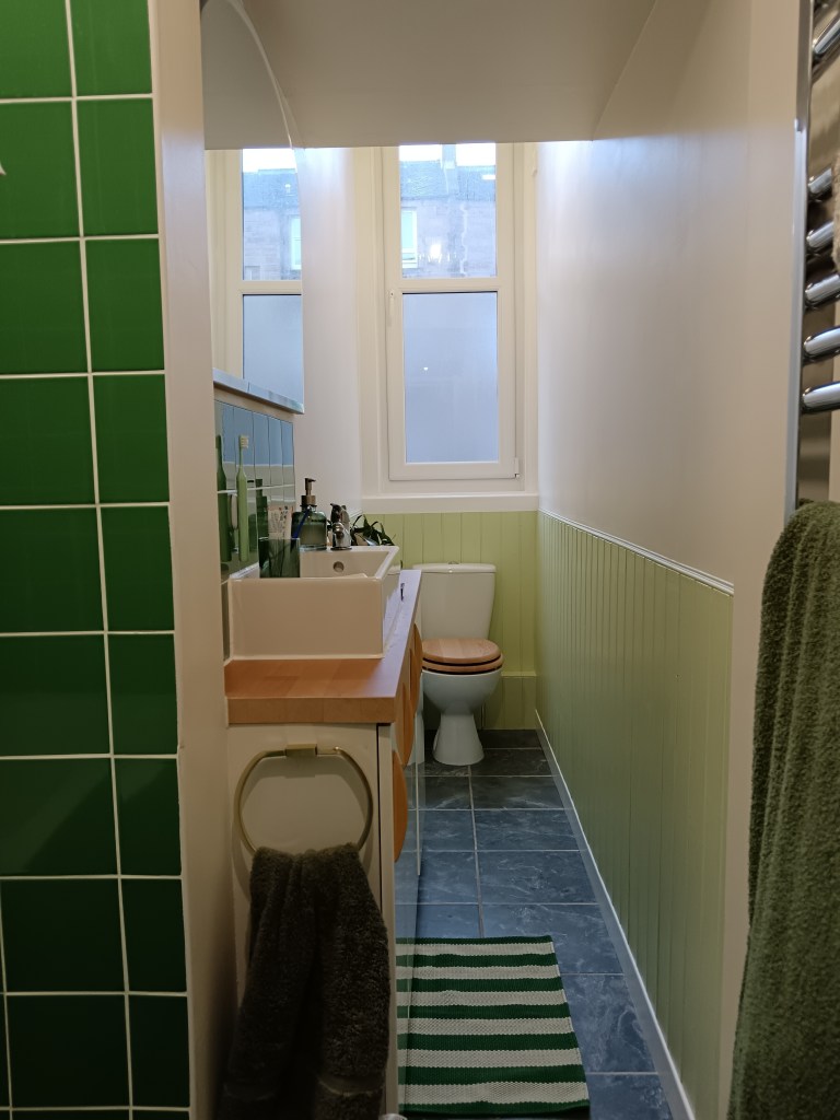 My bathroom finished and styled