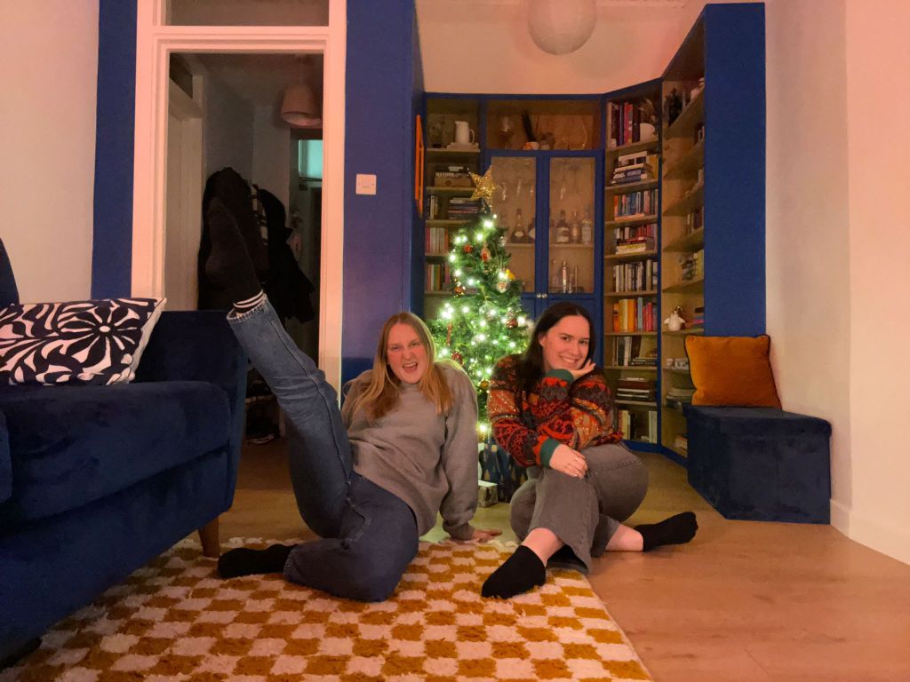 Nat and I pose with my xmas tree