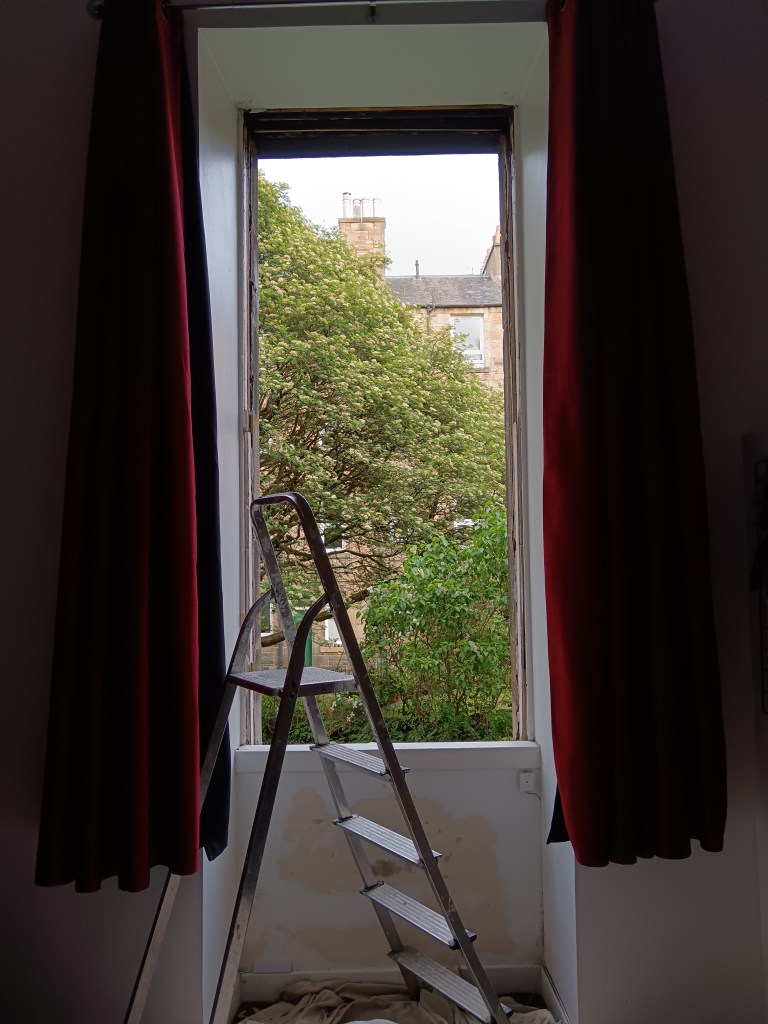 A gaping hole as we switch the windows